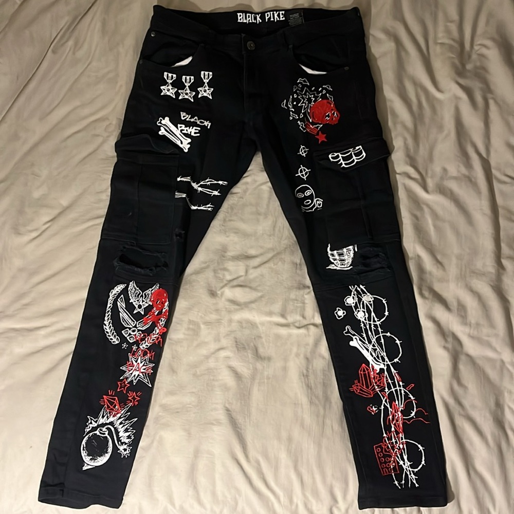 Black Pike Rock Slim Jeans